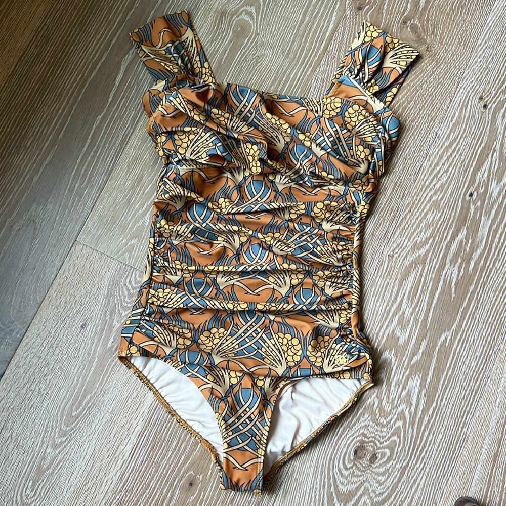 Albion Golden Hour Off shoulder Florence One Piece Swimsuit Floral XS